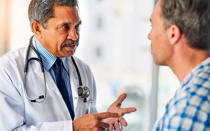 Un bărbat cu prostatită la urolog